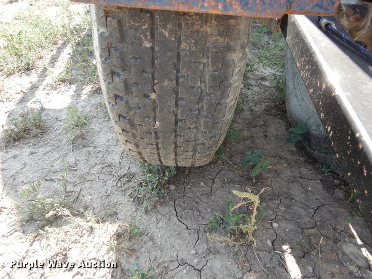 image for item DD0762 2010 BBK 20-5 header trailer