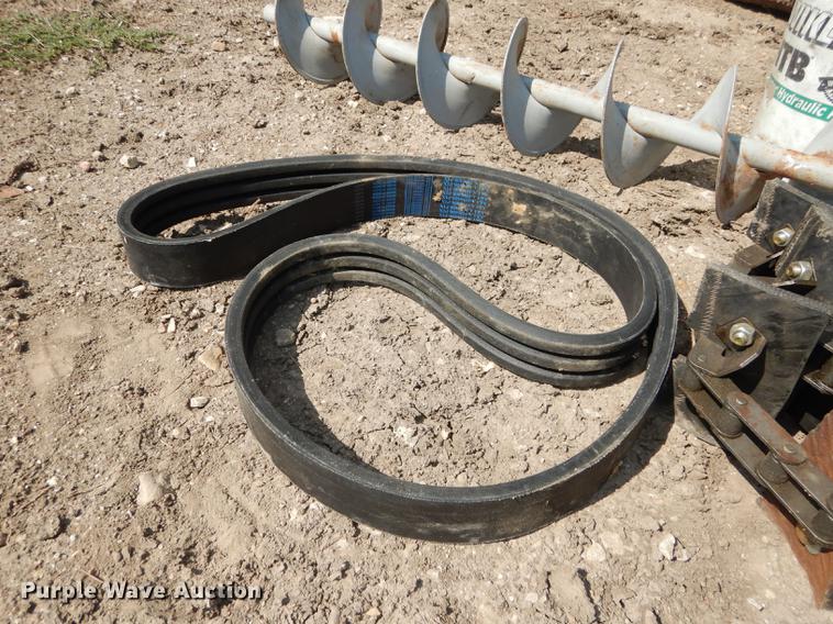 image for item DD0763 1983 John Deere 7720 combine