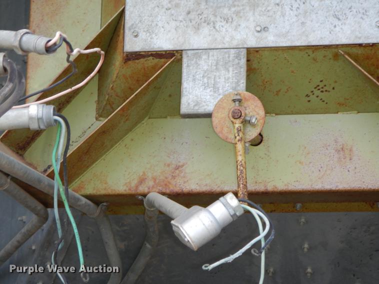 image for item DD0765 Modern Mill feed hammer mill and grain bin system