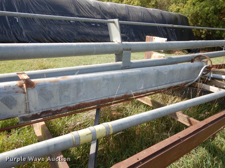 image for item DD0765 Modern Mill feed hammer mill and grain bin system