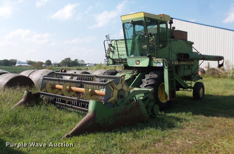 image for item DD1508 John Deere 4400 combine