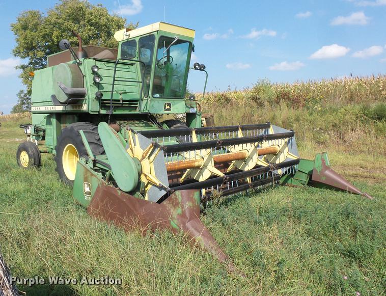 image for item DD1508 John Deere 4400 combine