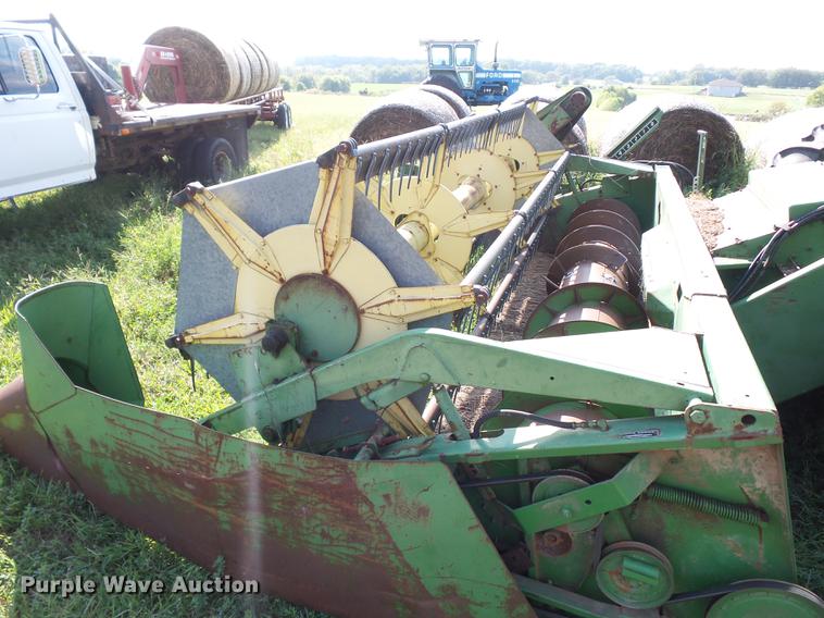 image for item DD1508 John Deere 4400 combine