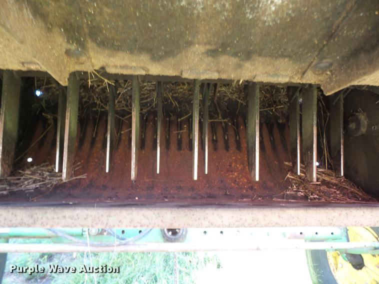 image for item DD1508 John Deere 4400 combine