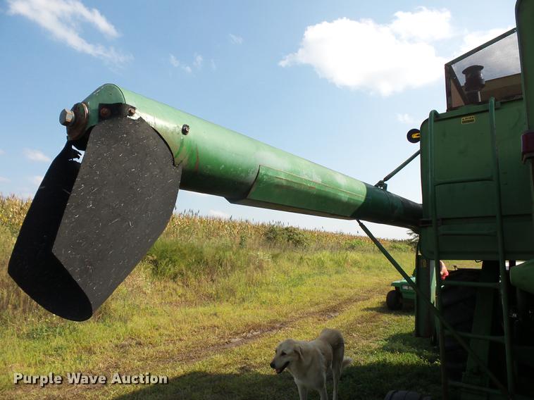 image for item DD1508 John Deere 4400 combine
