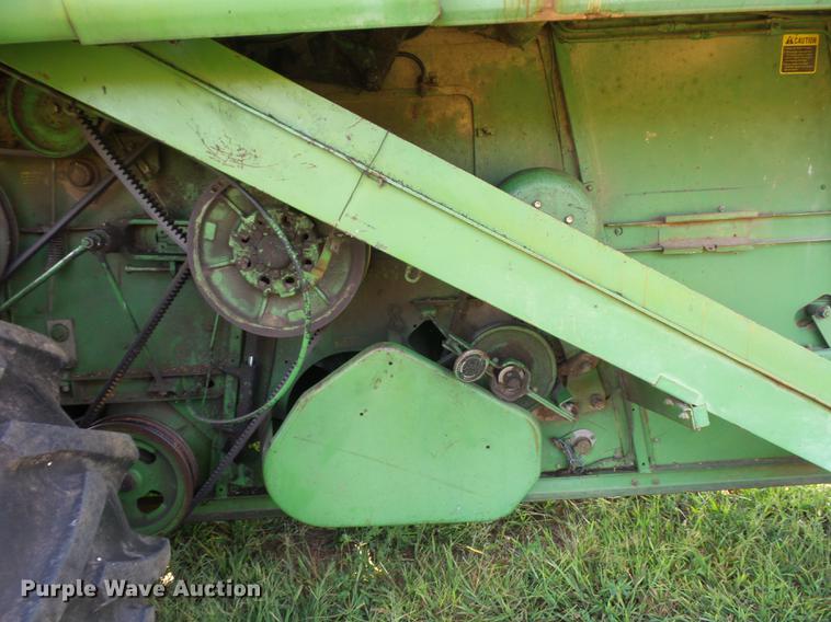 image for item DD1508 John Deere 4400 combine