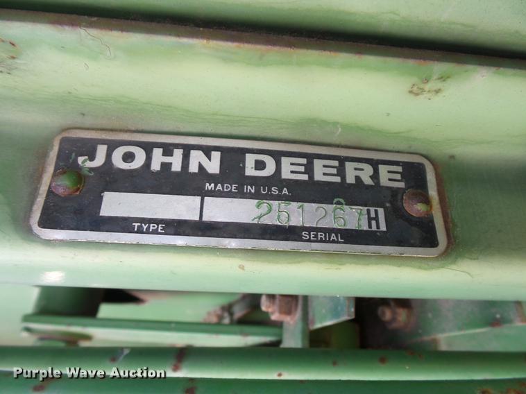 image for item DD1508 John Deere 4400 combine