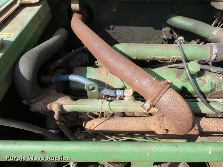 image for item DD1508 John Deere 4400 combine