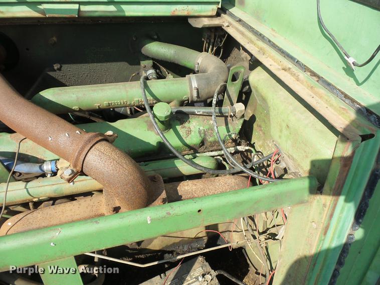 image for item DD1508 John Deere 4400 combine