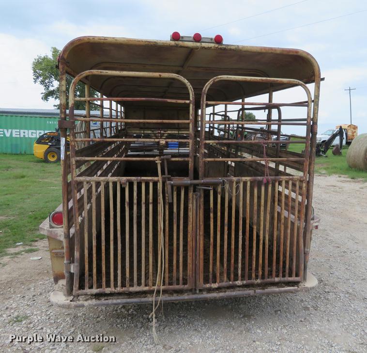 image for item DI9858 Livestock trailer