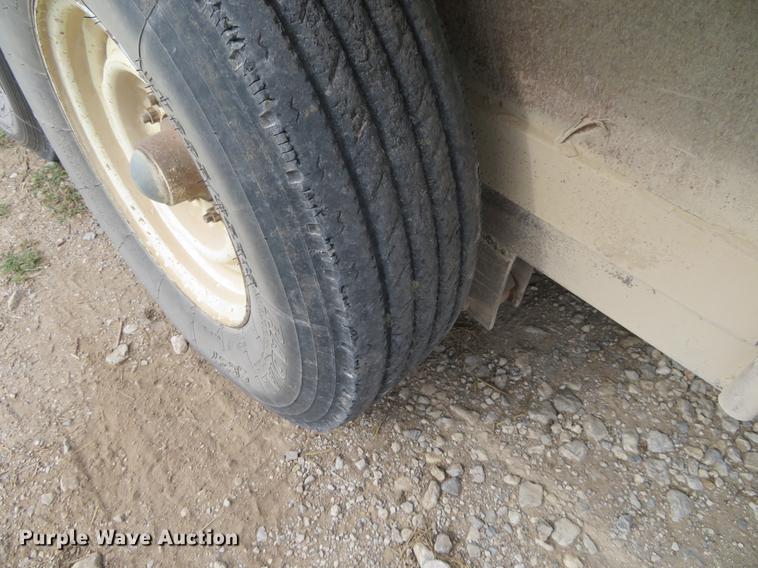 image for item DI9858 Livestock trailer