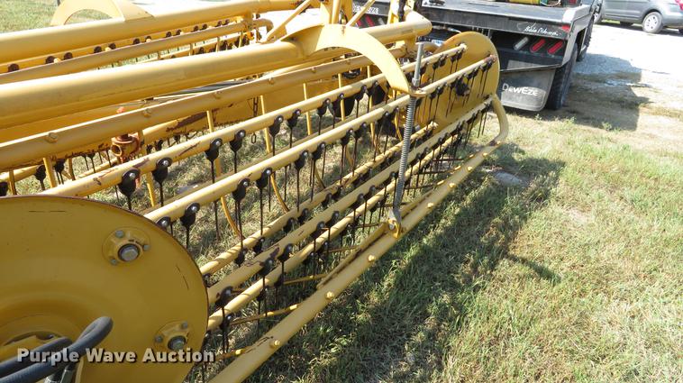 image for item DI9876 Vermeer R23A hay rake