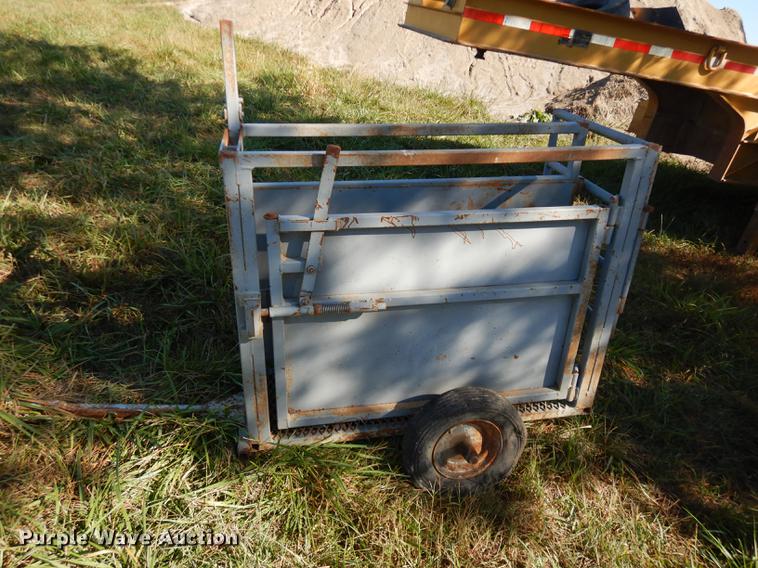 image for item DS9808 Buffalo Hollow calf chute