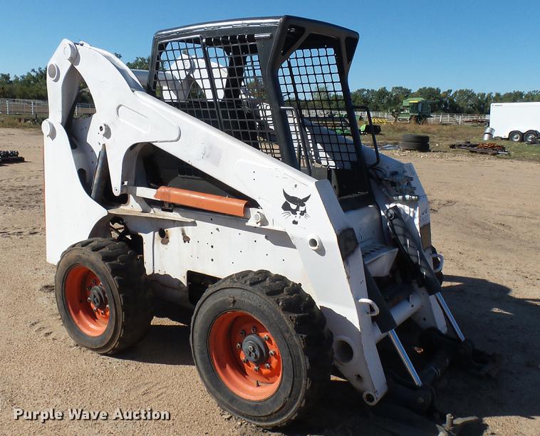 image for item DW9071 Bobcat skid steer