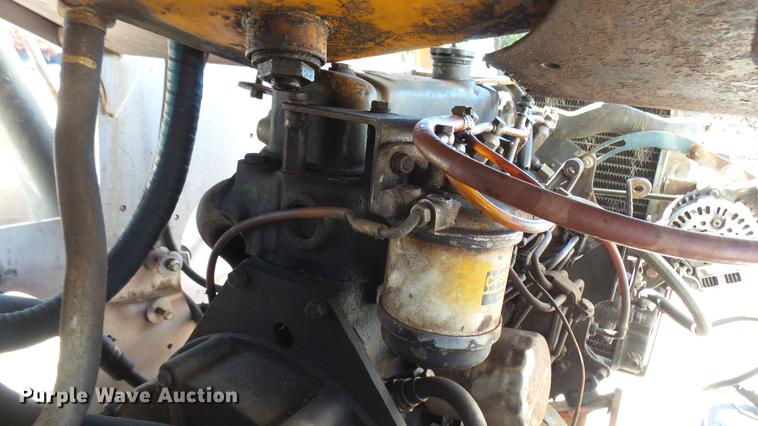 image for item DW9071 Bobcat skid steer