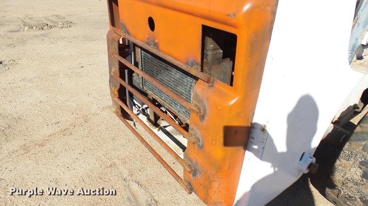 image for item DW9071 Bobcat skid steer