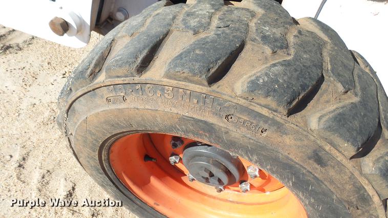 image for item DW9071 Bobcat skid steer