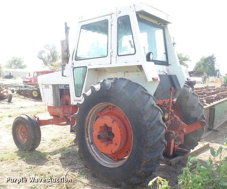 image for item EB9171 Case 1070 tractor