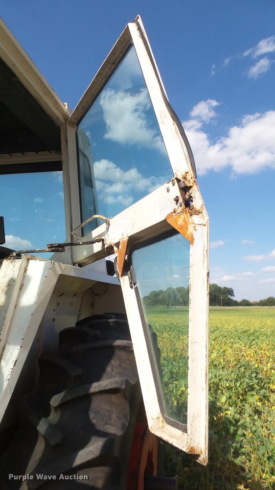 image for item EB9171 Case 1070 tractor