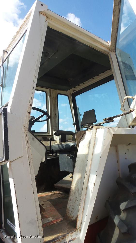 image for item EB9171 Case 1070 tractor