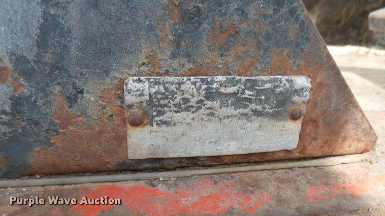 image for item EB9171 Case 1070 tractor