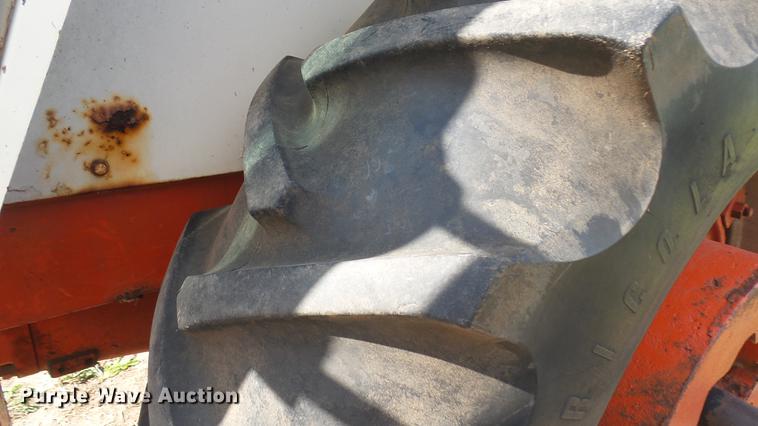 image for item EB9171 Case 1070 tractor