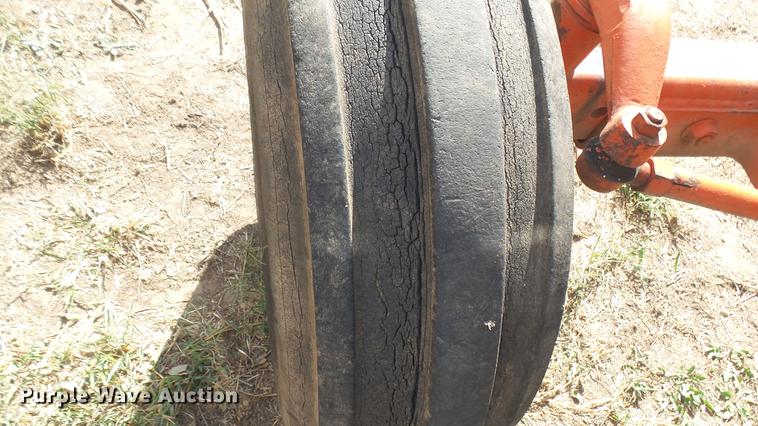 image for item EB9171 Case 1070 tractor