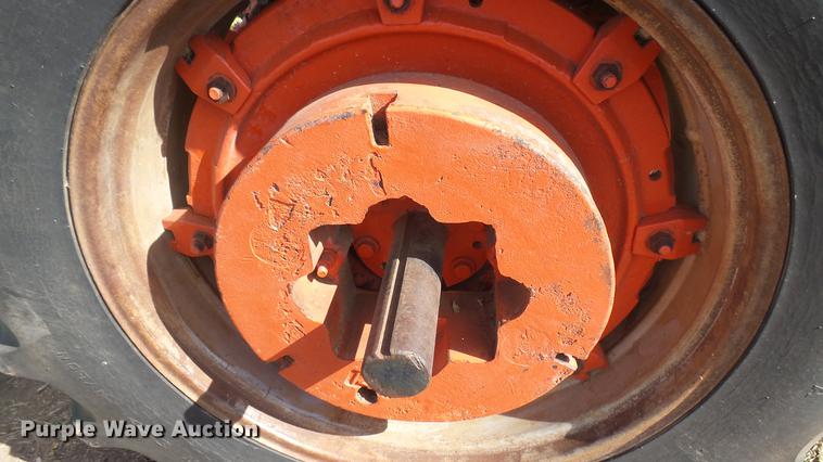 image for item EB9171 Case 1070 tractor