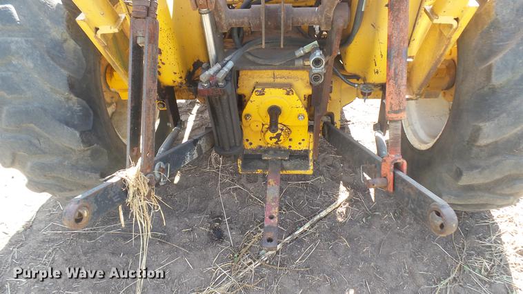 image for item EB9172 International 2400 Series B tractor