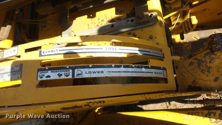 image for item EB9172 International 2400 Series B tractor