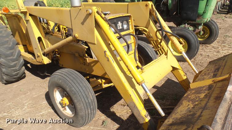 image for item EB9172 International 2400 Series B tractor