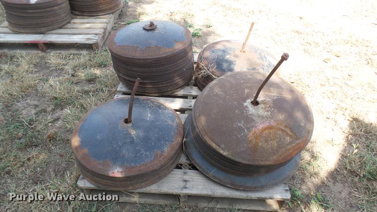 image for item EB9180 Approx. 125 22" disks