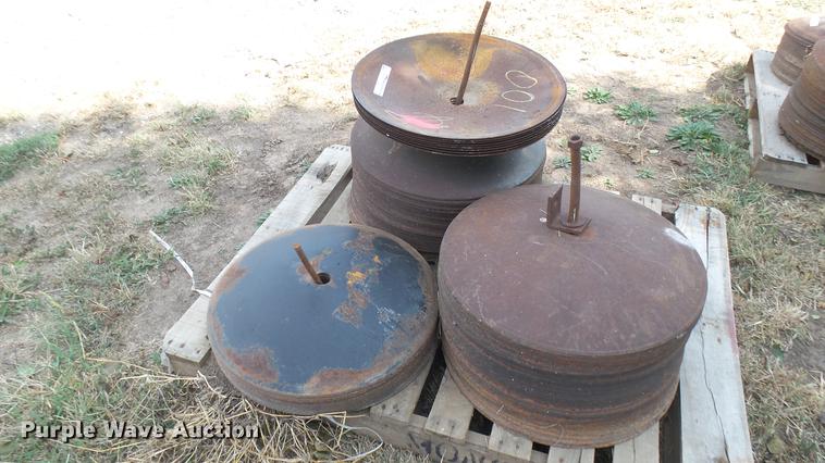 image for item EB9181 Approx. 125 22" disks