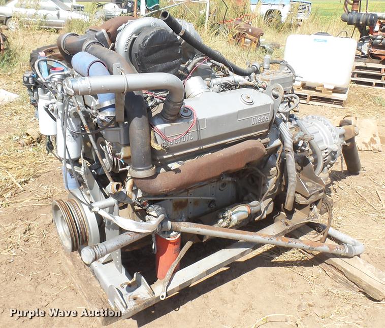 image for item EB9190 Detroit Diesel Silver 92 eight cylinder turbo diesel engine