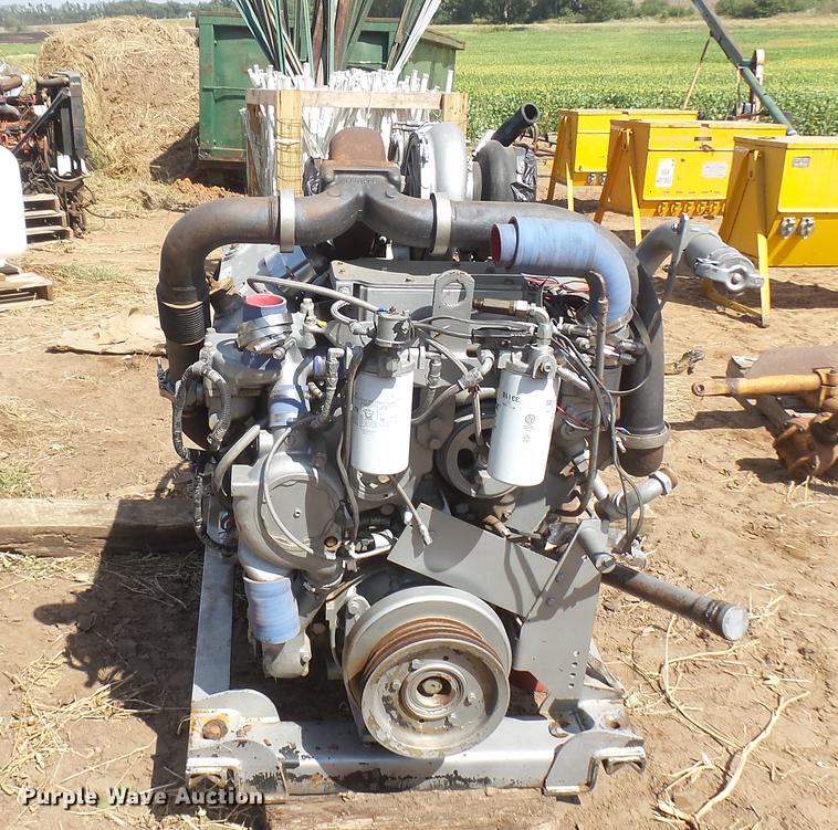 image for item EB9190 Detroit Diesel Silver 92 eight cylinder turbo diesel engine