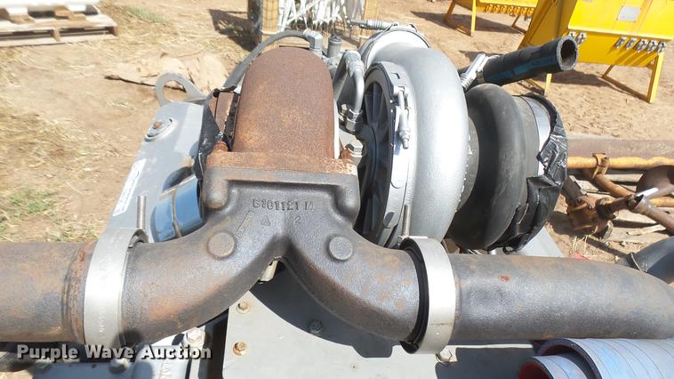 image for item EB9190 Detroit Diesel Silver 92 eight cylinder turbo diesel engine