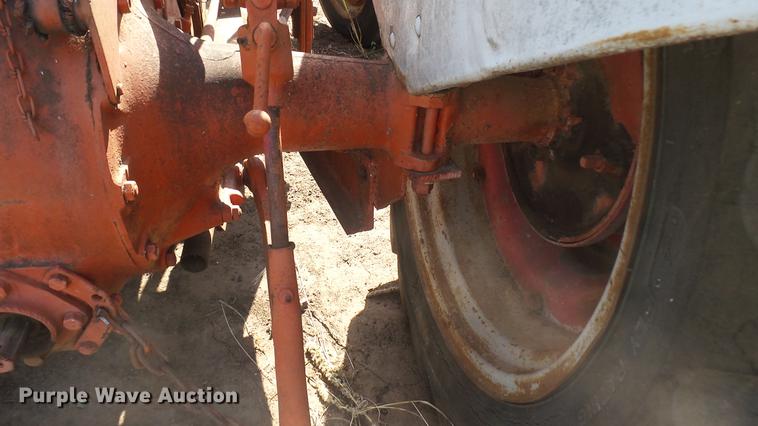 image for item EB9205 Ford 9N tractor