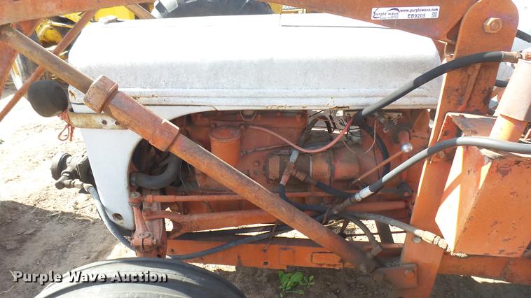 image for item EB9205 Ford 9N tractor