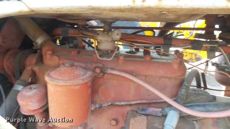 image for item EB9205 Ford 9N tractor