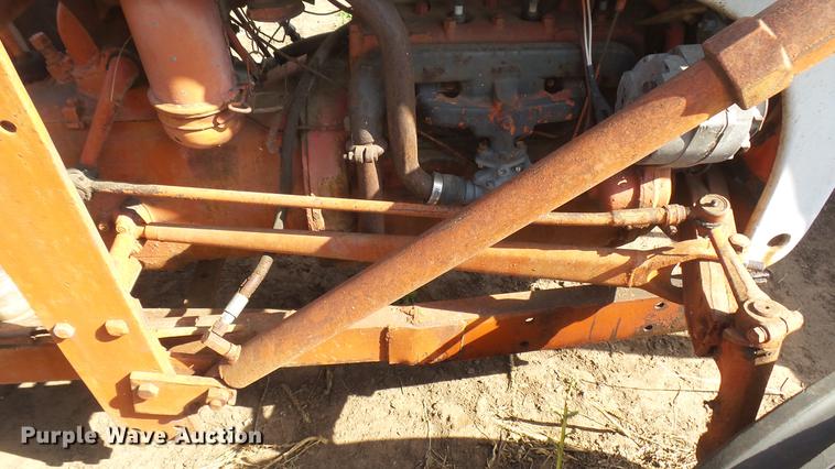 image for item EB9205 Ford 9N tractor