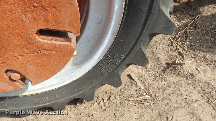 image for item EB9205 Ford 9N tractor