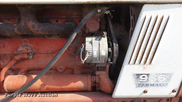 image for item EB9206 International 966 tractor
