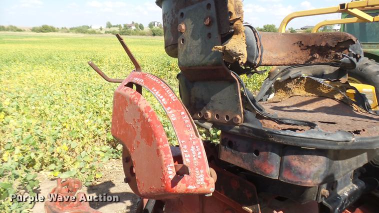 image for item EB9208 Farmall F1206 tractor