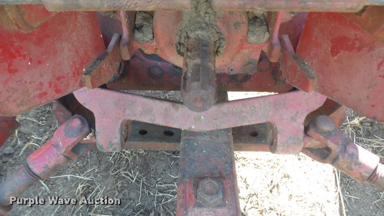 image for item EB9208 Farmall F1206 tractor