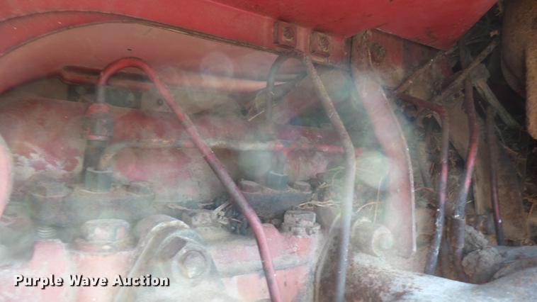 image for item EB9208 Farmall F1206 tractor