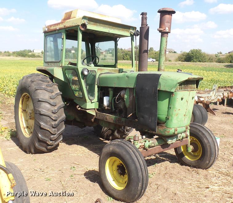 image for item EB9209 John Deere 4320 tractor