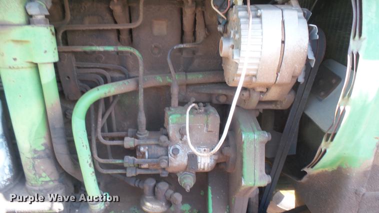 image for item EB9209 John Deere 4320 tractor