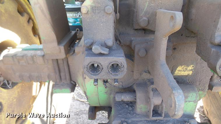 image for item EB9209 John Deere 4320 tractor