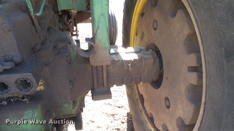 image for item EB9209 John Deere 4320 tractor