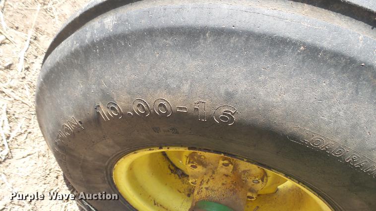 image for item EB9209 John Deere 4320 tractor